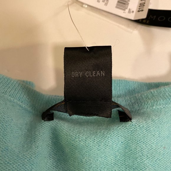 NWT Long Sleeve Cashmere Sweater - Picture 4 of 6